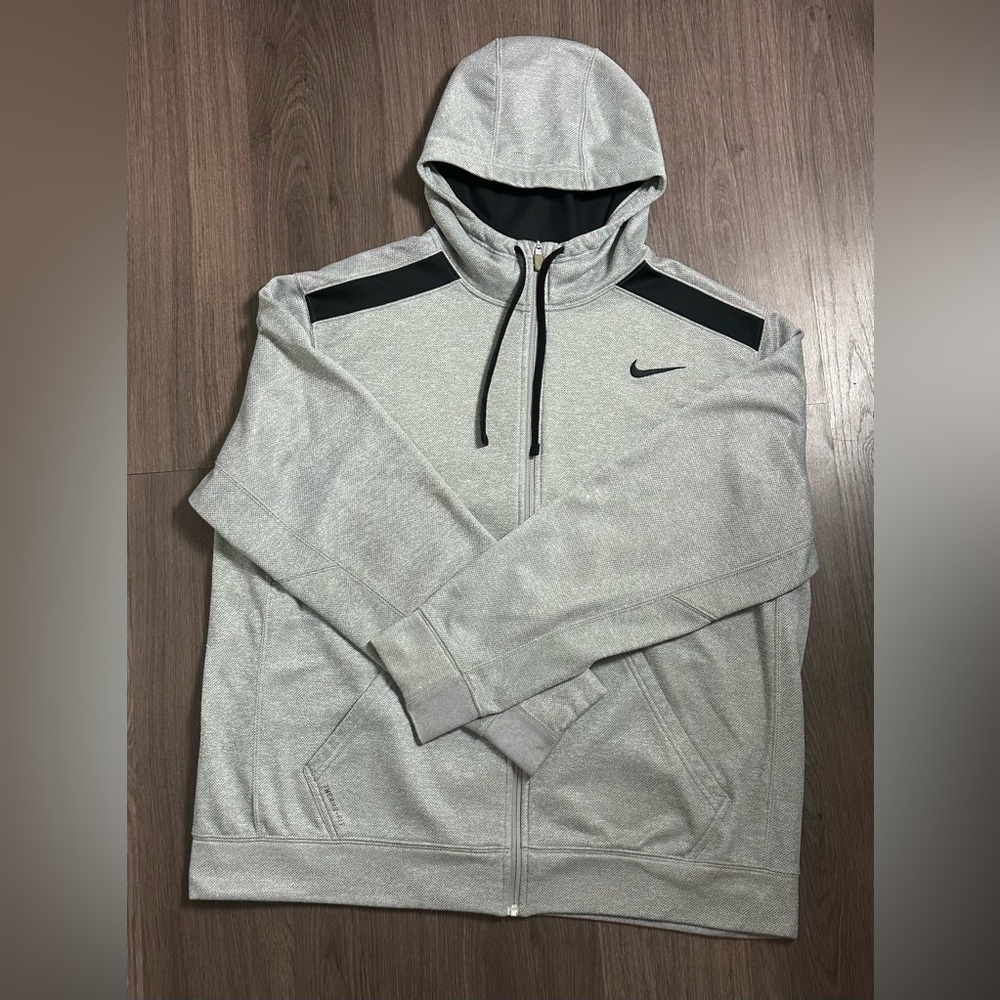 Nike Men's Light Gray Hooded Zip Sweater